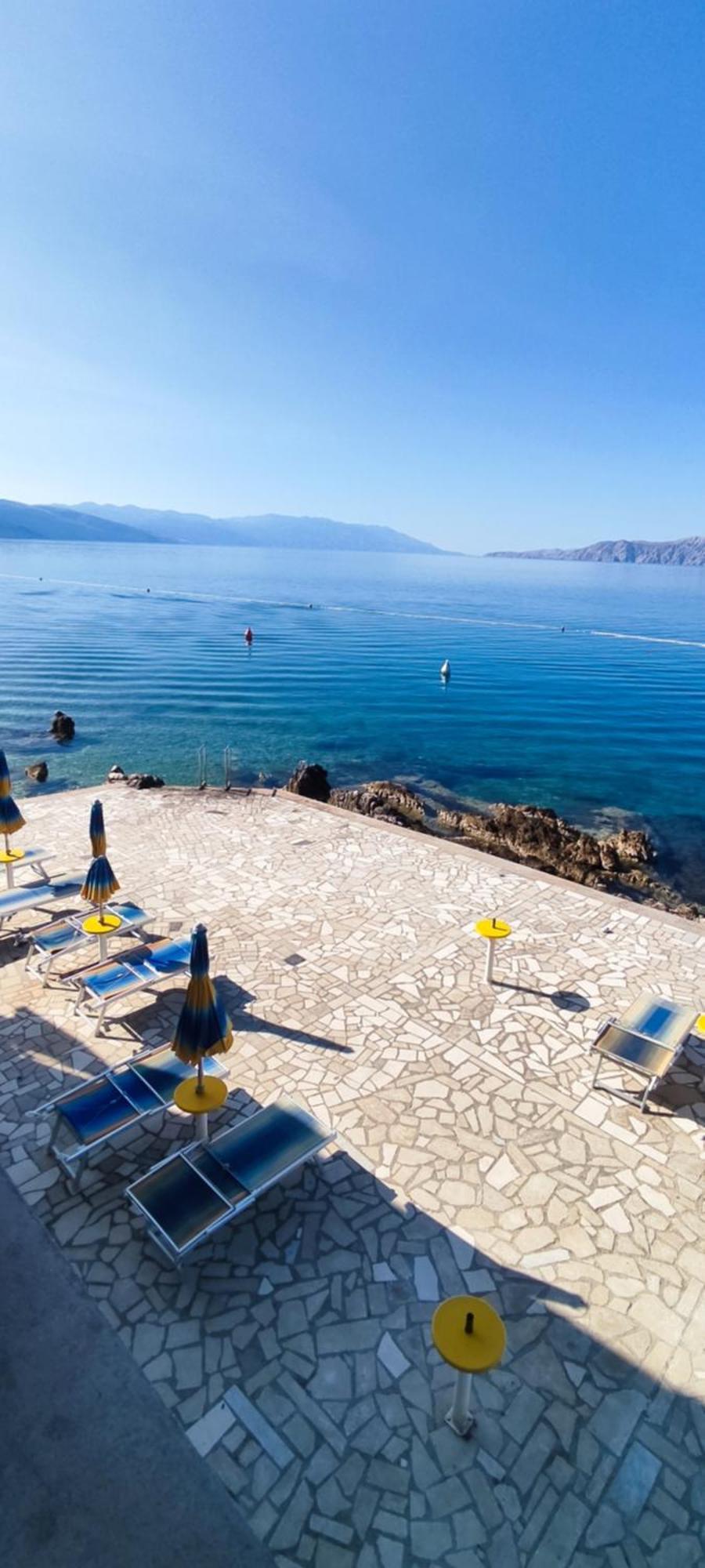 Apartments Maricic 200 Meters From The Beach Novi Vinodolski Εξωτερικό φωτογραφία