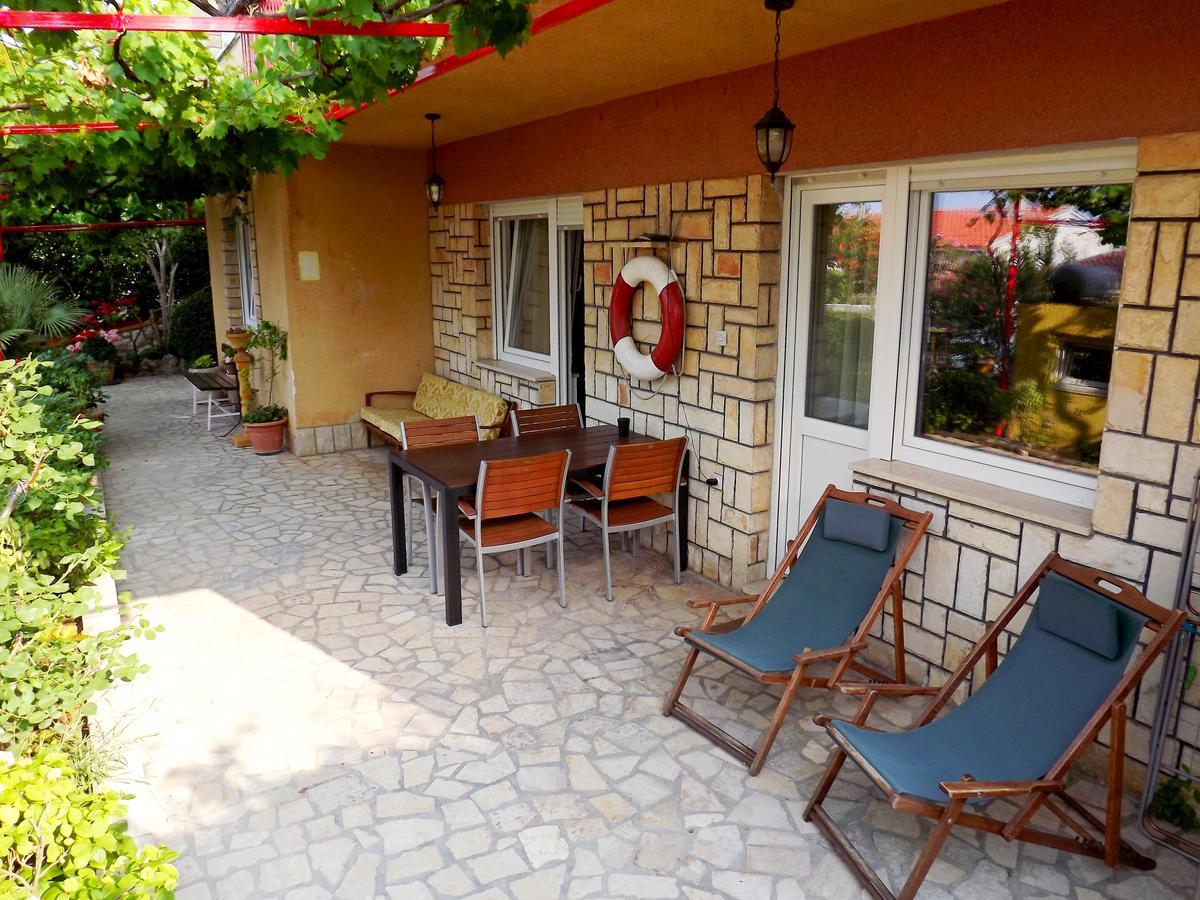 Apartments Maricic 200 Meters From The Beach Novi Vinodolski Εξωτερικό φωτογραφία