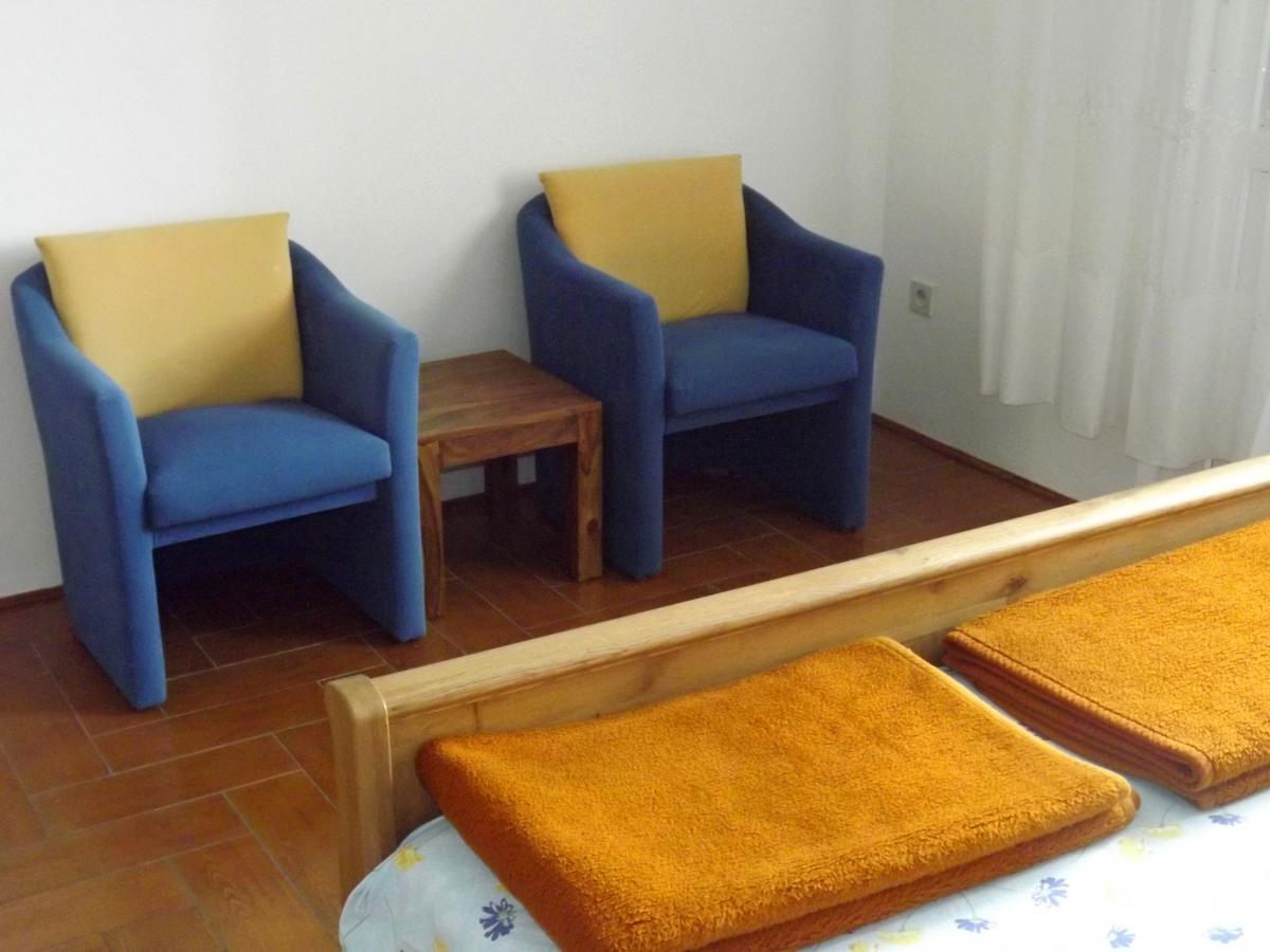 Apartments Maricic 200 Meters From The Beach Novi Vinodolski Εξωτερικό φωτογραφία