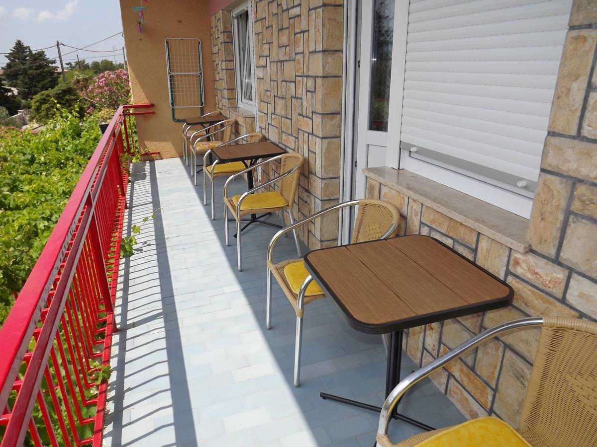 Apartments Maricic 200 Meters From The Beach Novi Vinodolski Εξωτερικό φωτογραφία