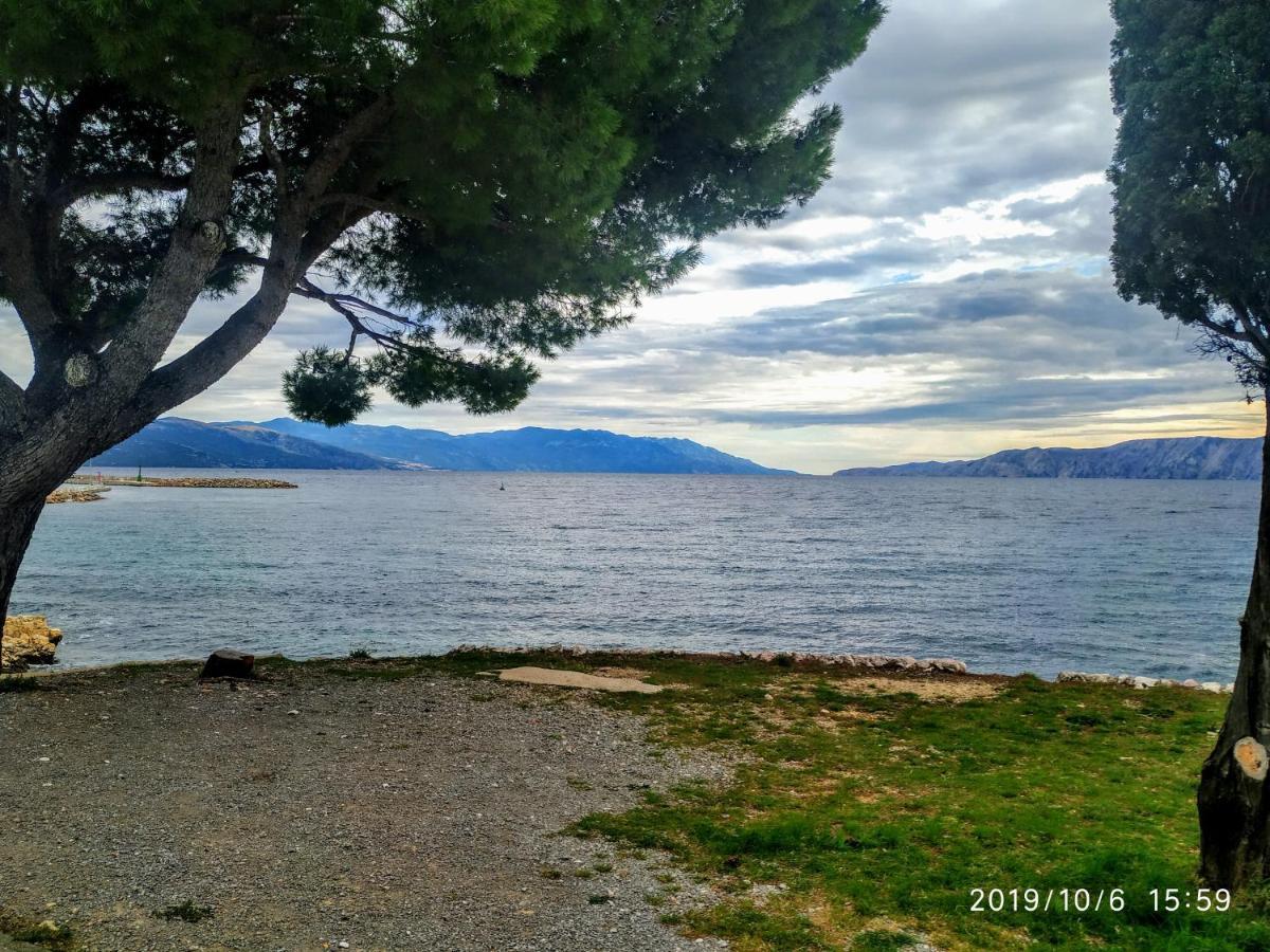 Apartments Maricic 200 Meters From The Beach Novi Vinodolski Εξωτερικό φωτογραφία