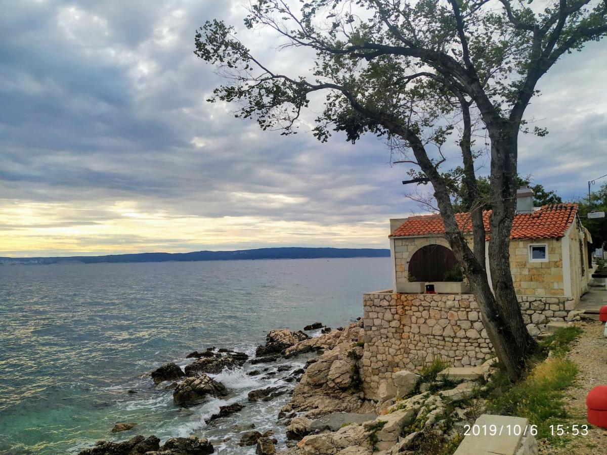 Apartments Maricic 200 Meters From The Beach Novi Vinodolski Εξωτερικό φωτογραφία